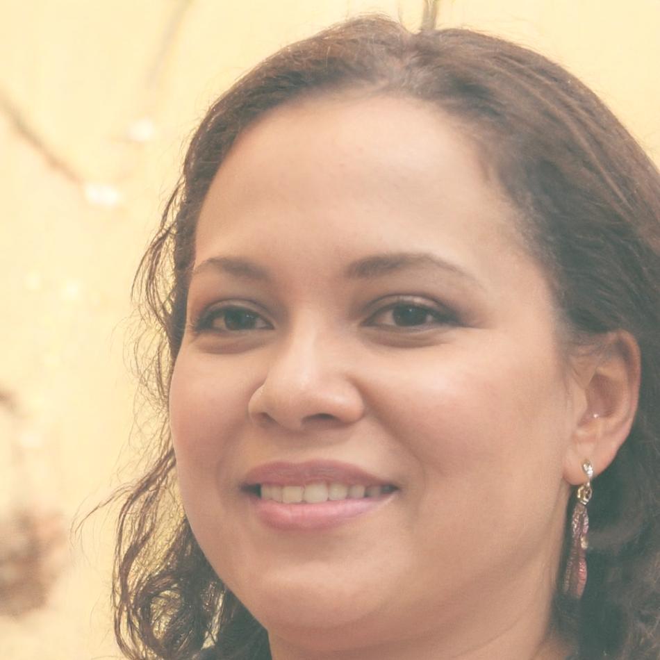 Instructora explicando estrategia